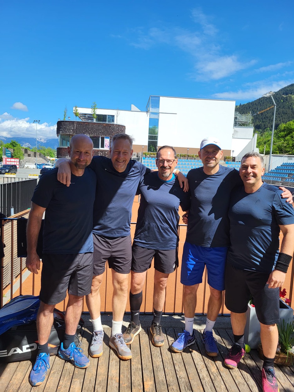 Heimspiel - Bundesliga 45+ am Samstag im Colony 